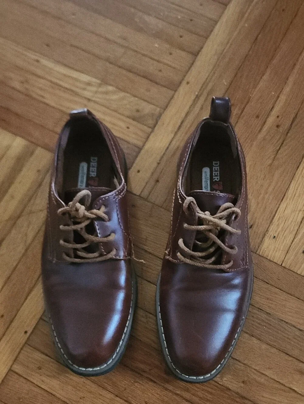 Deer Stags Brown Leather Lace-Up Oxfords